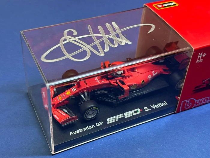 Ferrari - model F1 Sebastian Vettel 2019, měřítko 1:43