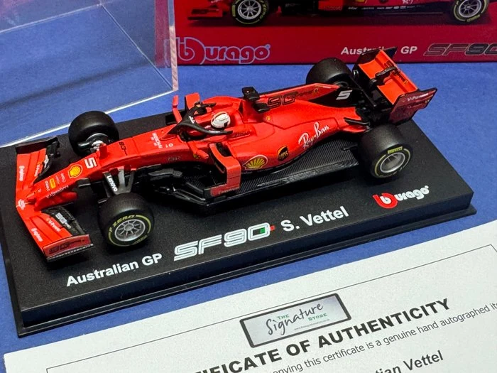 Ferrari - model F1 Sebastian Vettel 2019, měřítko 1:43