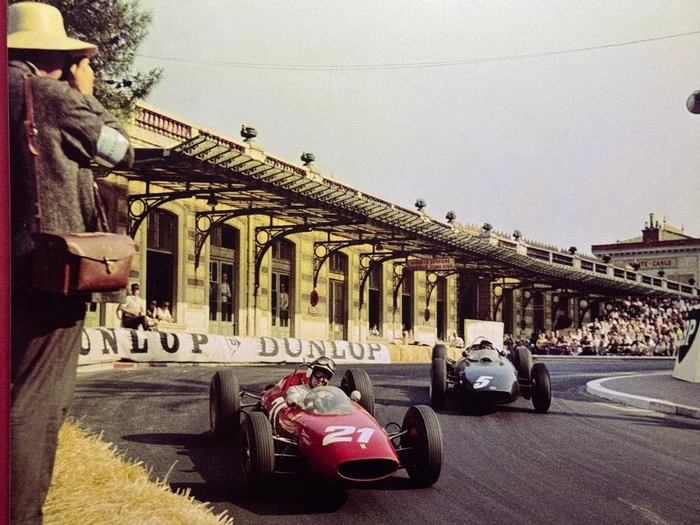 Ferrari - fotografie John Surtees, GP Monaka 1963