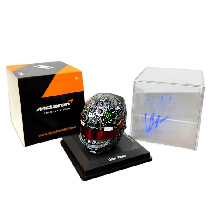 Mclaren - Oscar Piastri - 2025 - 1:5 model helmy