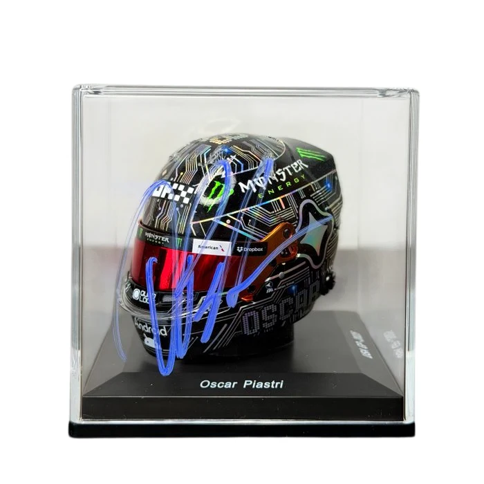 Mclaren - Oscar Piastri - 2025 - 1:5 model helmy