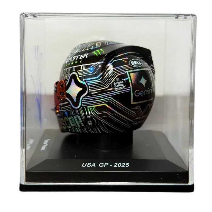 Mclaren - Oscar Piastri - 2025 - 1:5 model helmy