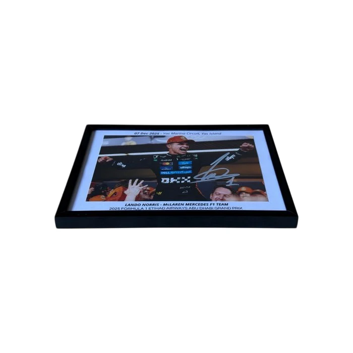 Fotografie - McLaren - Lando Norris - World Champion - 2025